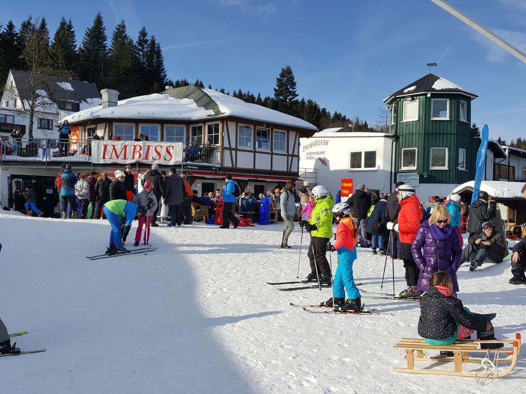 B&B All Seasons Winterberg Eksteriør billede
